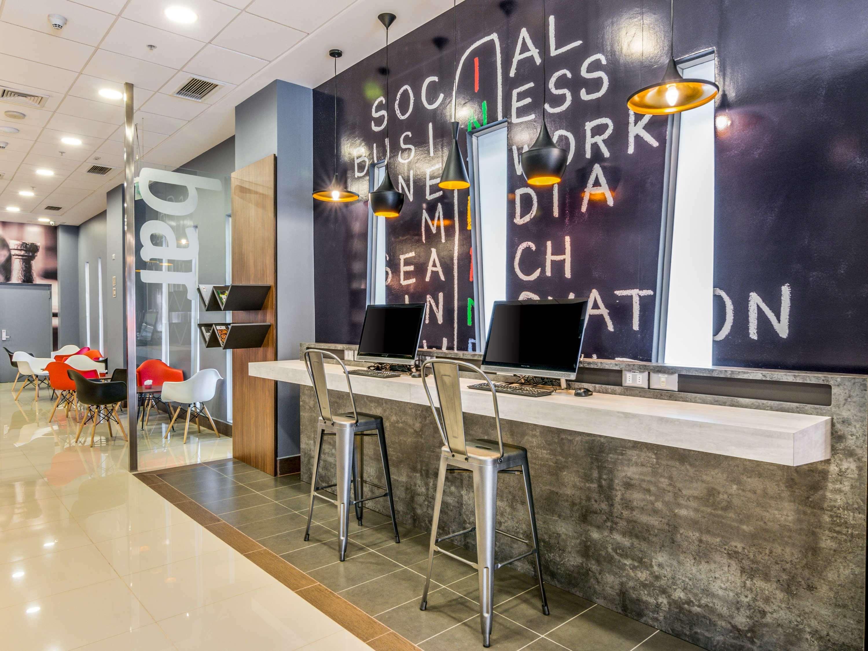 Ibis Puerto Montt Hotel ภายนอก รูปภาพ