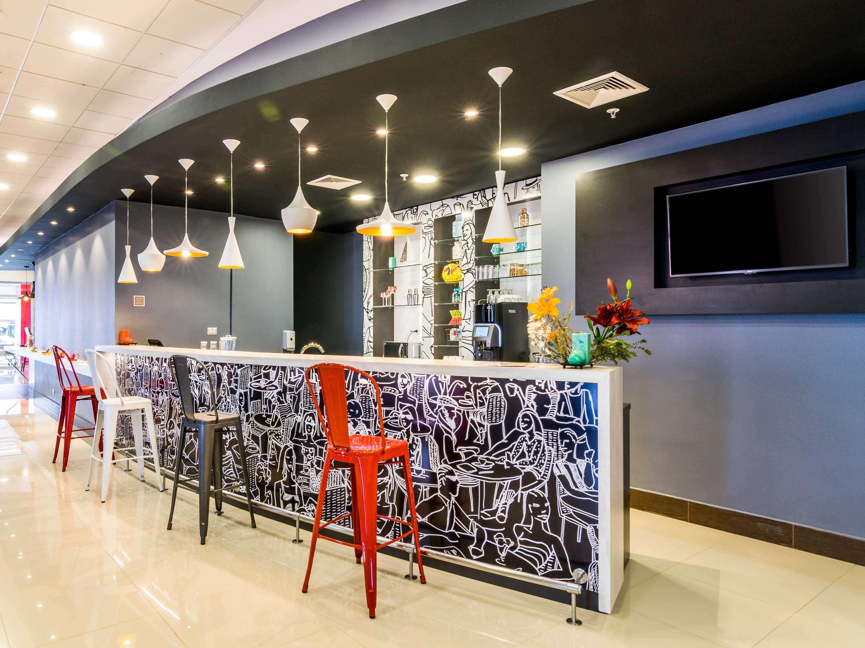 Ibis Puerto Montt Hotel ภายนอก รูปภาพ