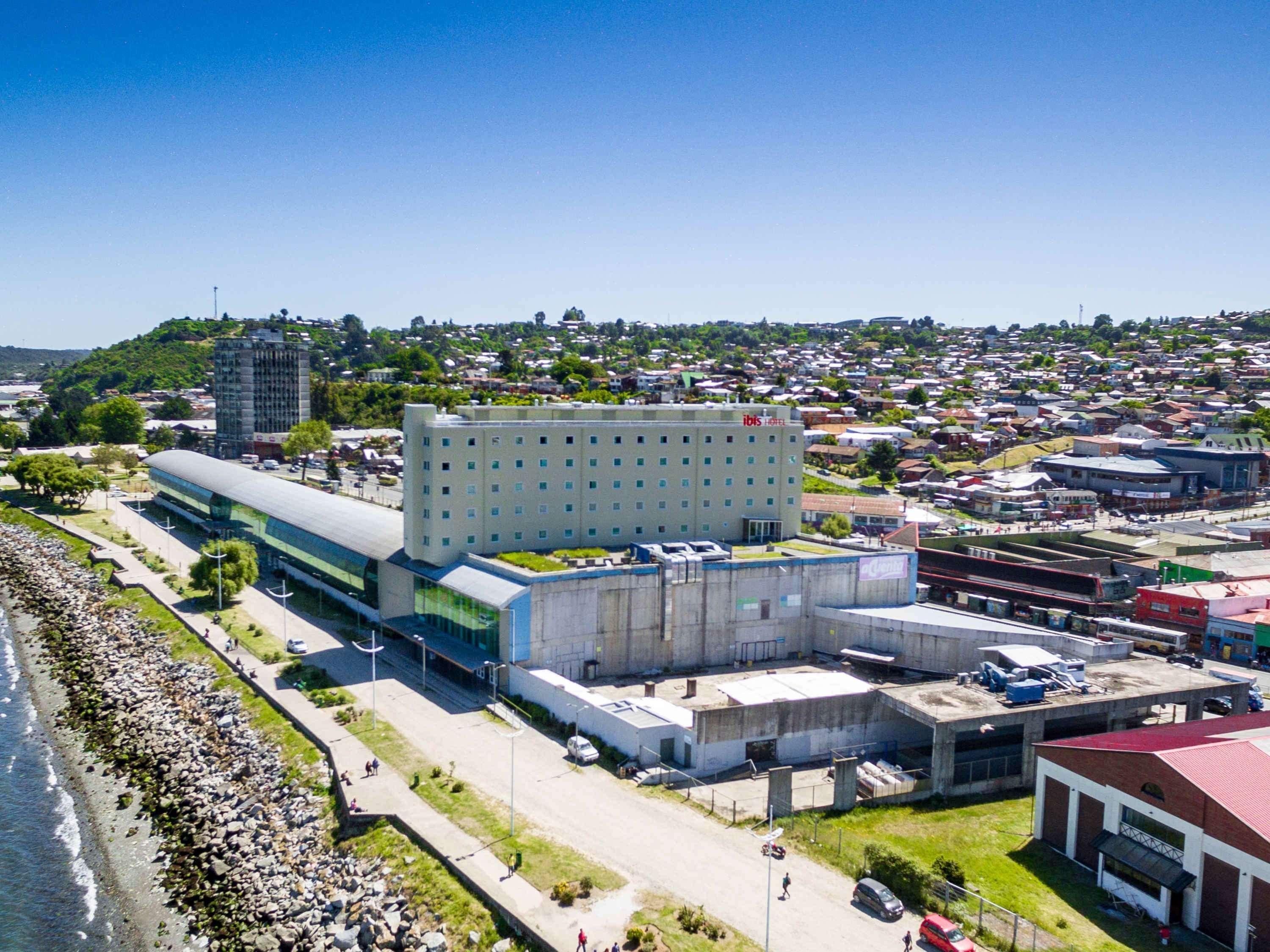 Ibis Puerto Montt Hotel ภายนอก รูปภาพ