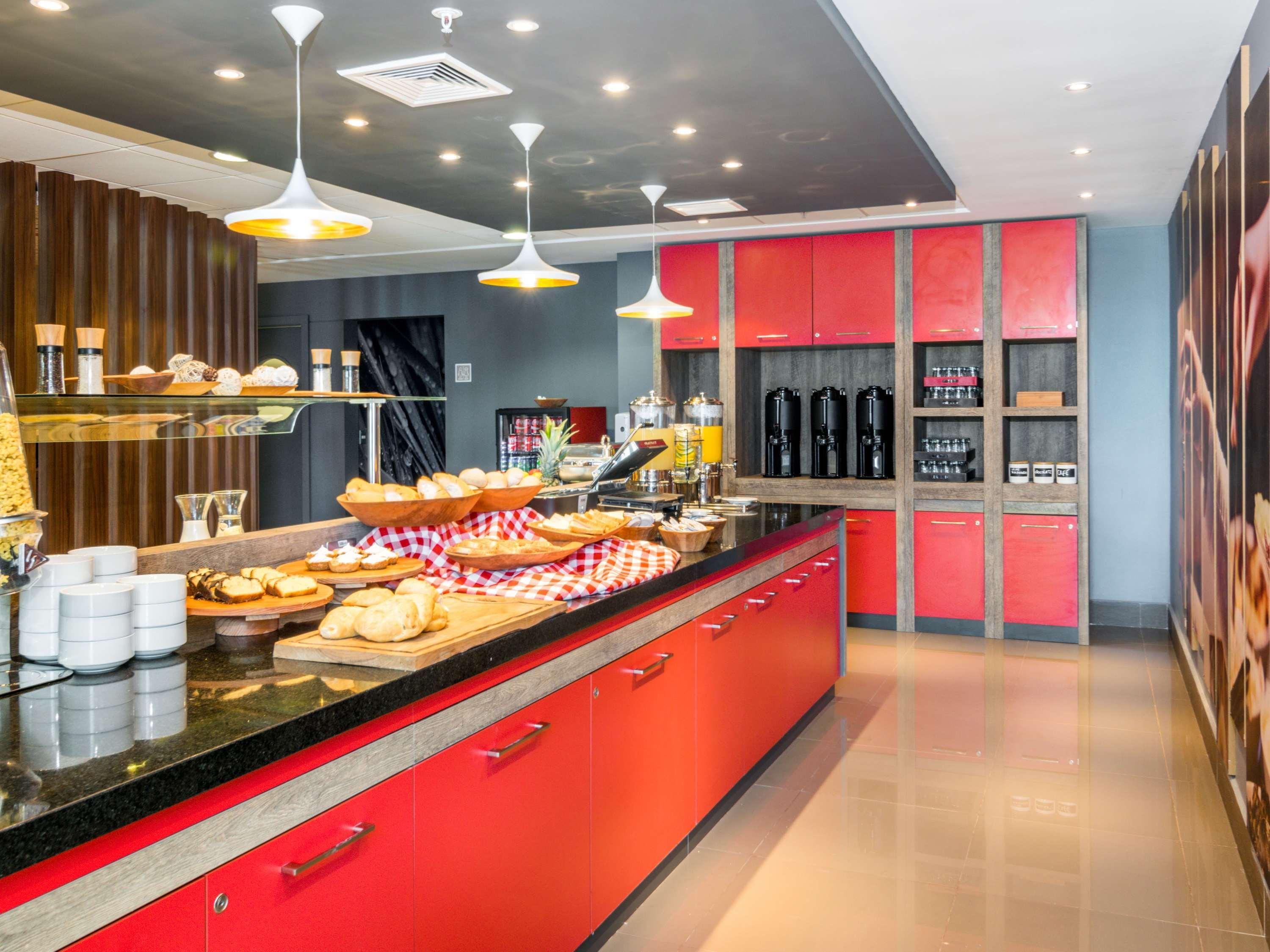 Ibis Puerto Montt Hotel ภายนอก รูปภาพ
