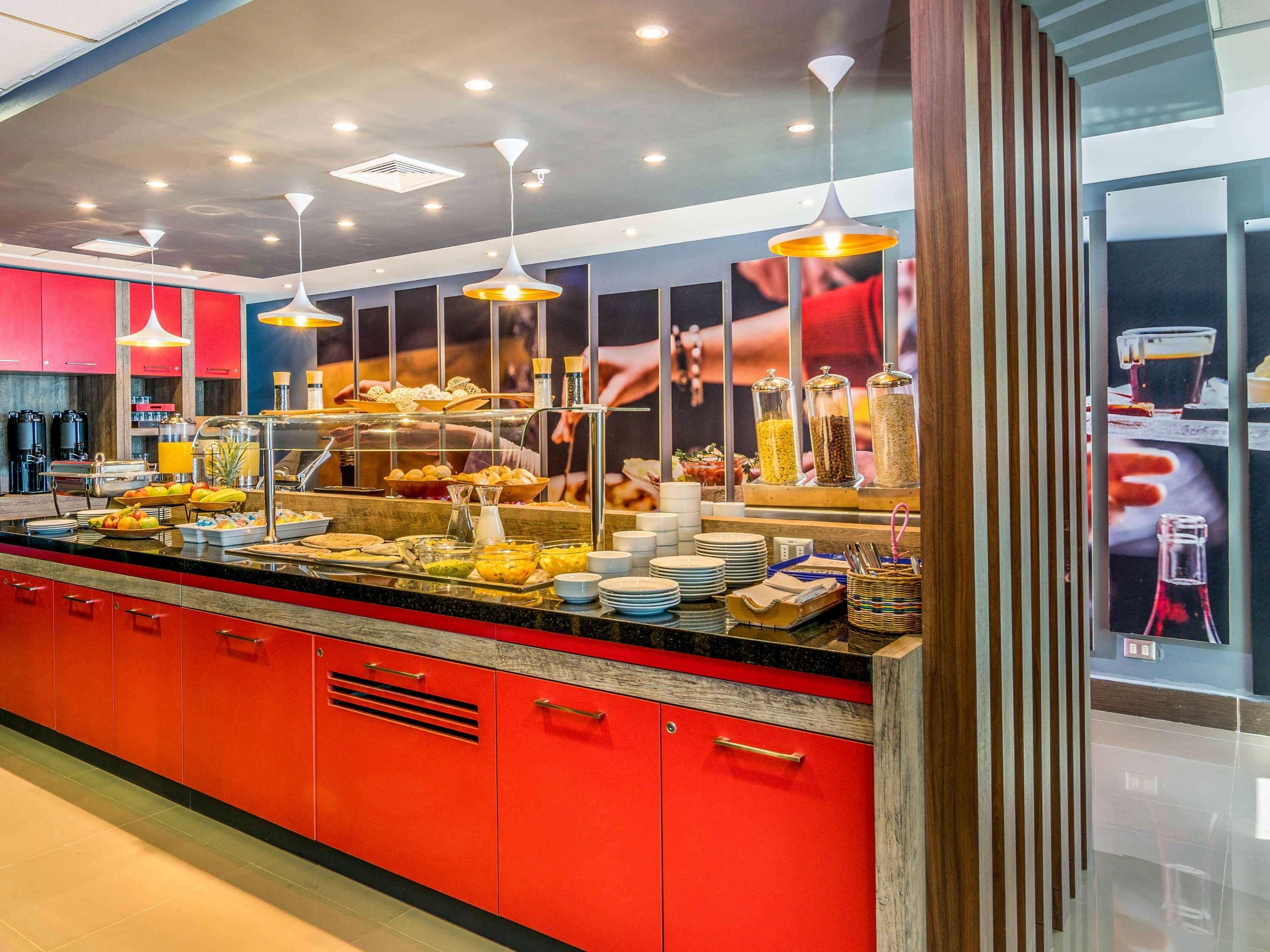 Ibis Puerto Montt Hotel ภายนอก รูปภาพ